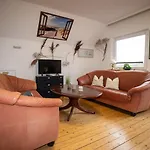 194 Luetjehuus Mit Dachterrasse Im Ersten Stock Lütjenburg