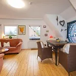 شقة 194 Luetjehuus Mit Dachterrasse Im Ersten Stock Lütjenburg
